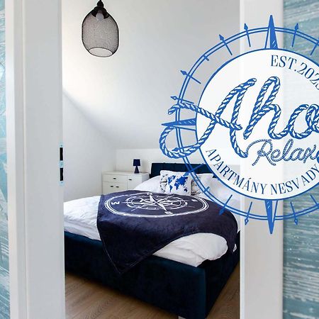 Ahoy Relax Apartmany Nesvady Eksteriør bilde